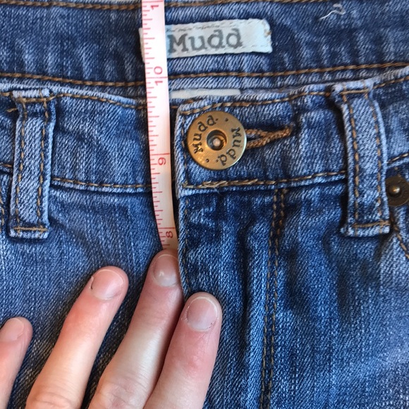 Mudd high-rise Distressed Jeans - Picture 12 of 13
